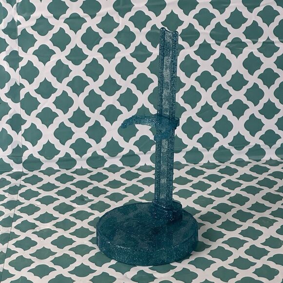 LOL Surprise OMG QUEENS FASHION Doll Splash Beauty Stand - Picture 1 of 6